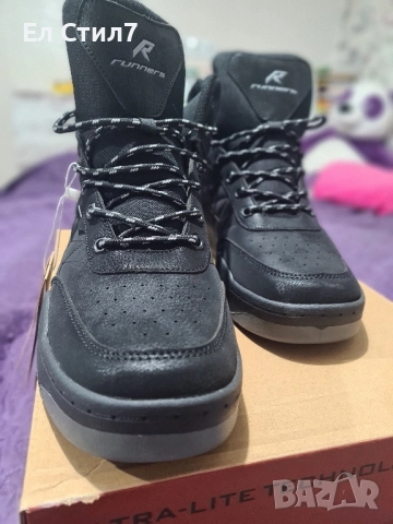 Мъжки боти на Runners , снимка 8 - Мъжки боти - 52266609