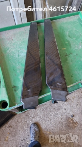 Лайсни на B колонките