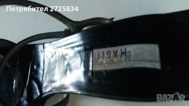 Черни сандали Bruno Magli, 39, снимка 8 - Сандали - 37240272