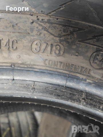 2бр.зимни гуми 225/70/15C Continental, снимка 6 - Гуми и джанти - 54063286