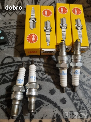 ngk cr9eh9 запалителни свещи Honda cbr f3 600, снимка 2 - Части - 52182440