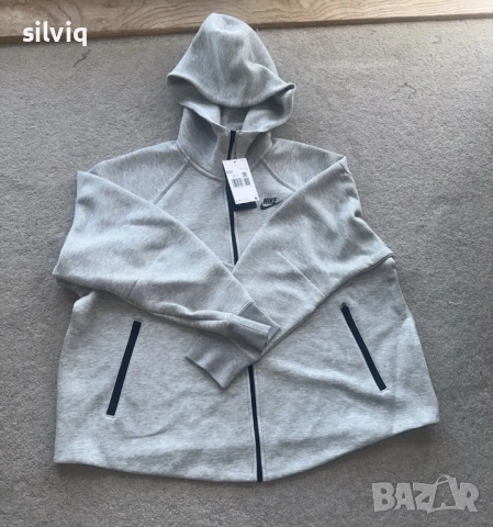 Nike tech fleece дамски 2 ХЛ, снимка 3 - Спортни екипи - 51835420