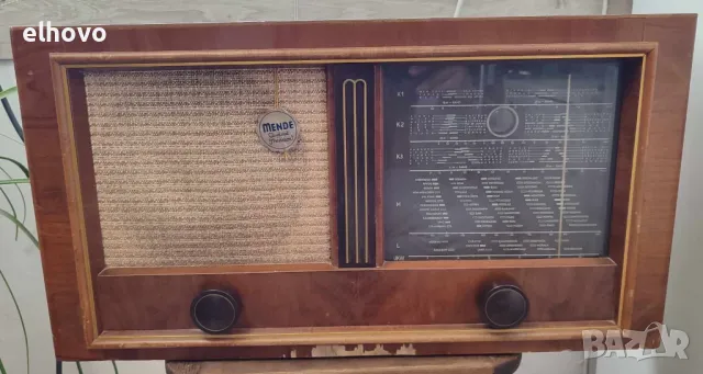 Старо лампово радио Mende Typ 328 W, снимка 2 - Антикварни и старинни предмети - 48893594