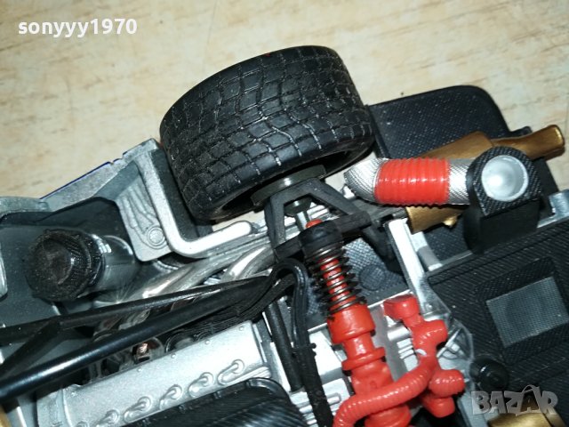 МЕТАЛНА КОЛА 1/18 0411231619, снимка 5 - Колекции - 42851821