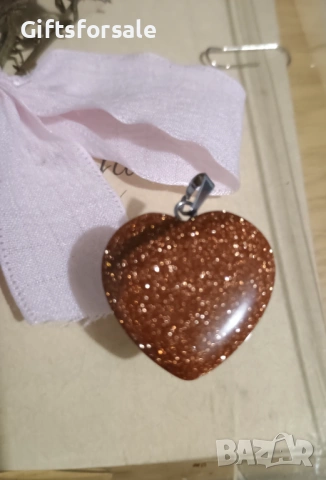 Продавам обици, висулки и гердани