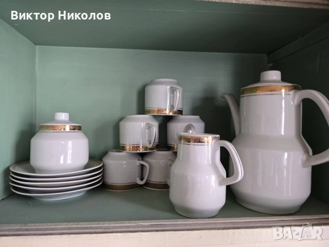 порцеланов сервиз , снимка 2 - Сервизи - 53904133