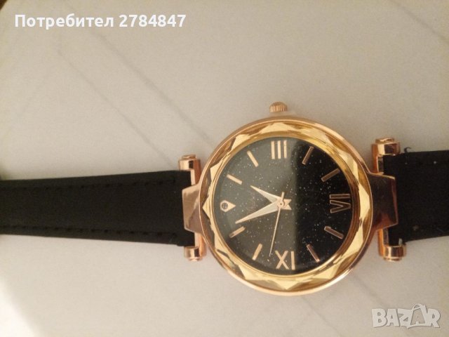 Дамски часовник , снимка 2 - Дамски - 38596353