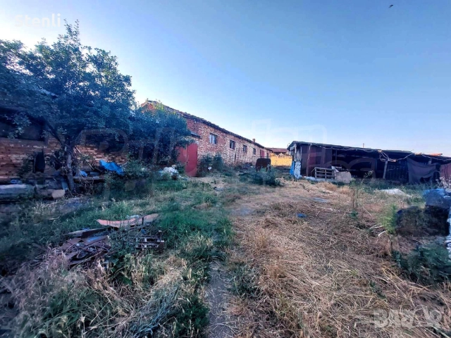 Продавам селскостопански обор - кравеферма, снимка 4 - Складове - 51582395