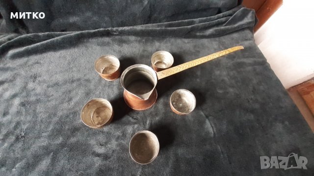 Стар меден сервиз