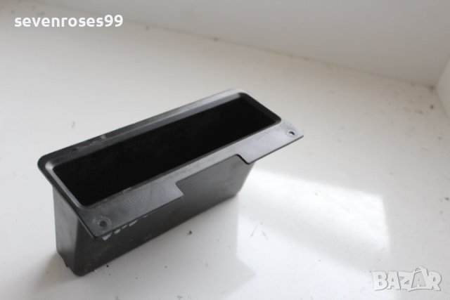 Шкафче фолксваген сеат vw Seat 6K0857925, снимка 3 - Части - 39724780