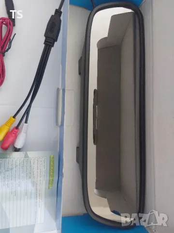 Огледало с монитор за задна камера , снимка 4 - Аксесоари и консумативи - 47857377