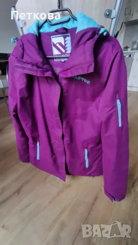 Скиорско дамско яке, снимка 3 - Якета - 48518006