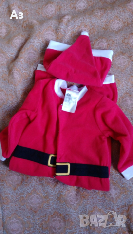 Продавам Бебешки екип на Дядо Коледа – нов, снимка 11 - Комплекти за бебе - 52499492