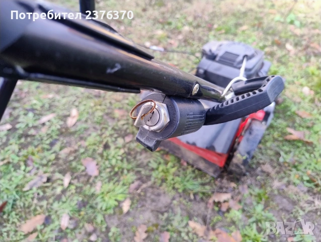 Самоходна косачка със стартер с кош , снимка 2 - Градинска техника - 53935450