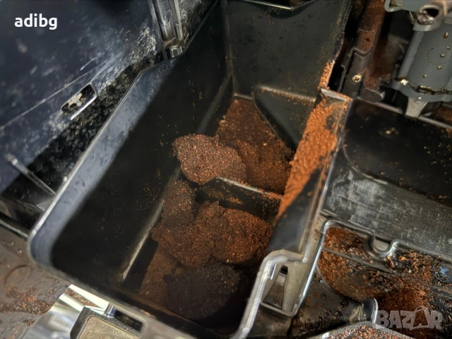 На Части - Delonghi Magnifica ESAM02.110, снимка 7 - Кафемашини - 54286356