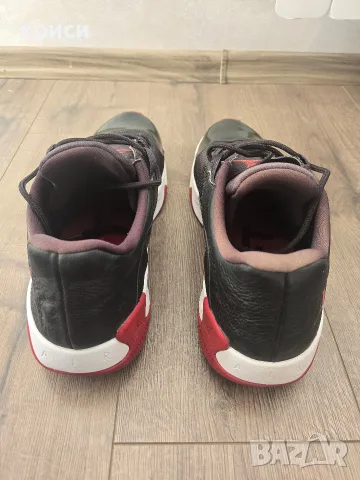 Nike Air Jordan 11 CMFT Low, снимка 4 - Маратонки - 56349452
