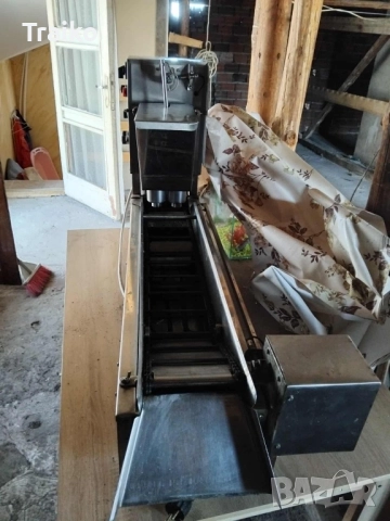 Професионална машина за понички 