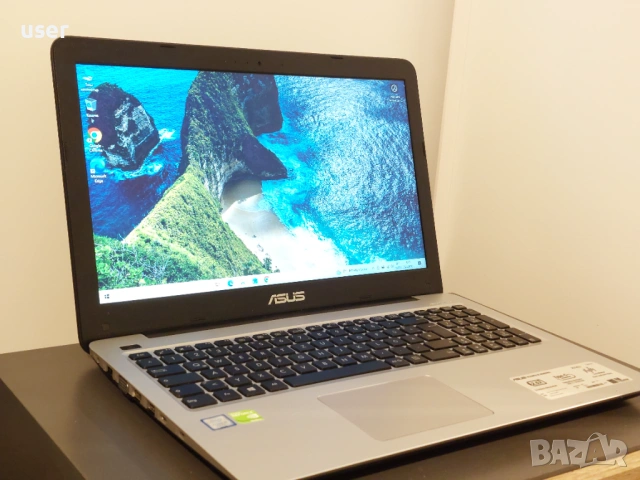 15.6" лаптоп Asus X556U 8GB RAM, Intel Core i5-7200u, Nvidia GeForce 940MX 2GB, 240GB SSD