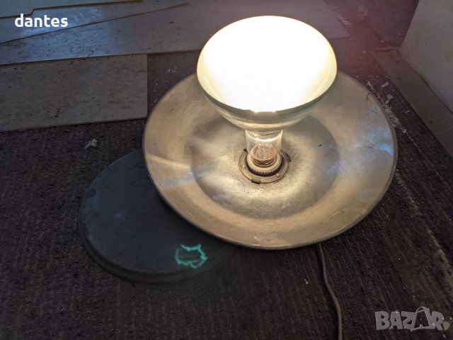 Стари метални лампи, настолни и разтегателни , снимка 5 - Настолни лампи - 36859191