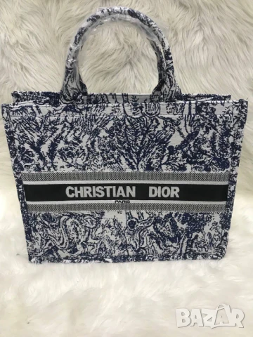 чанти christian dior , снимка 3 - Чанти - 51428655