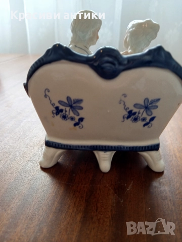 Фигура от порцелан, колекционерска, немска, красива, снимка 2 - Антикварни и старинни предмети - 52318947