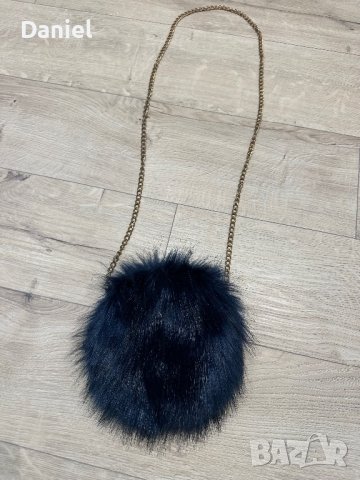 Пухена чантичка