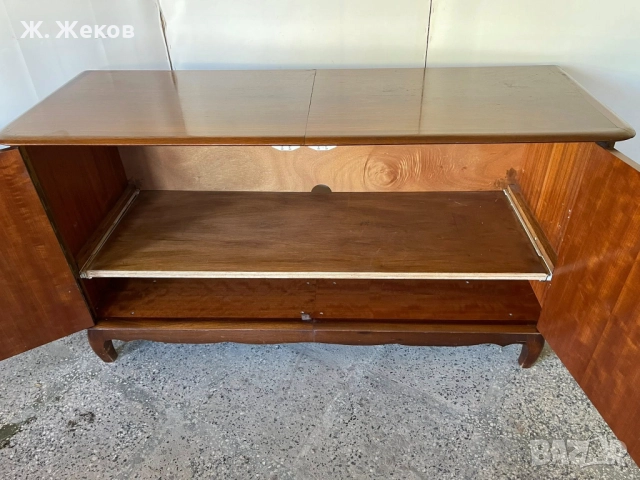 Шкаф, снимка 2 - Шкафове - 52716594