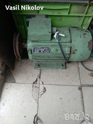 Електро двигател мотор Български 3бр, снимка 3 - Електродвигатели - 53180273