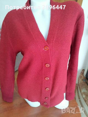 Дамска жилетка-букле-цвят малина и подарък елек