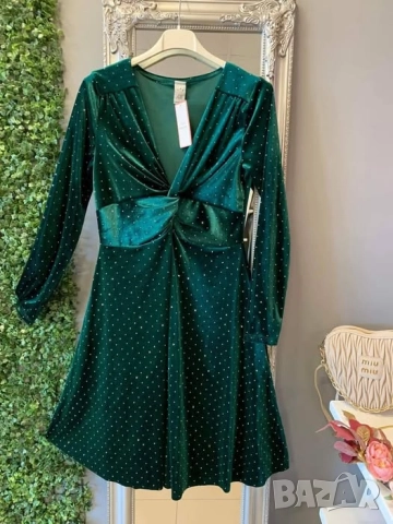 🍀Коктейлна рокля от кадифе, обсипана с камъни  , снимка 2 - Рокли - 51681524