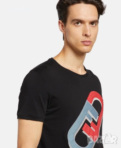 FENDI нова оригинална тениска XXL, снимка 6 - Тениски - 54152936