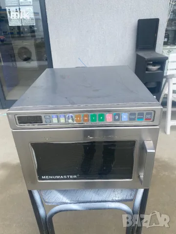 Професионална микровълнова печка Menumaster