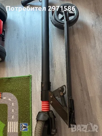 електрически скутер