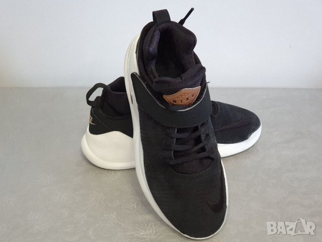 NIKE KWAZI PREMIUM 39 номер оригинални , снимка 4 - Маратонки - 40425166
