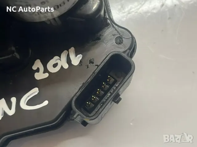 Дроселова клапа за Рено Трафик Опел 1.6 дизел R9M452 A2C84198300 H8201374868 2016, снимка 4 - Части - 47719977