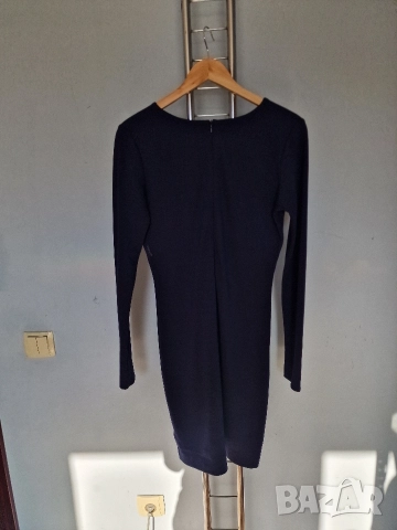 Страхотна дамска рокля ARMANI JEANS размер M/ L , снимка 7 - Рокли - 52828477