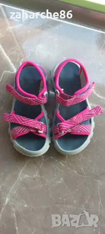 Детски сандали, снимка 5 - Детски сандали и чехли - 50035188