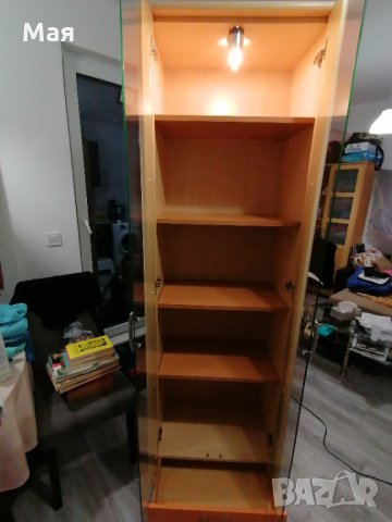 Шкаф/Библиотека/Секция с осветление, снимка 2 - Гардероби - 31376428