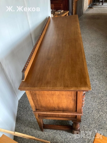 Масивен контрабюфет, снимка 2 - Скринове - 52898269