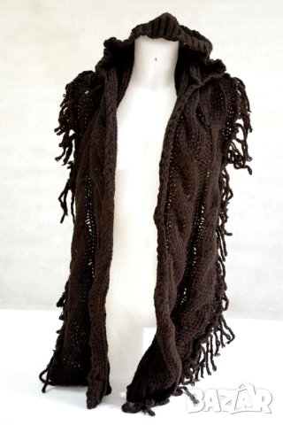 Мек плетен тъмнокафяв шал с качулка и ресни Fobya, снимка 2 - Шалове - 42164689
