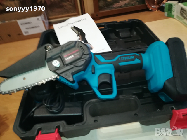 КУФАР С РЕЗАЧКА ЗА ДЪРВА С ЗАРЯДНО И 2БАТ 2503240716, снимка 4 - Градинска техника - 44930788