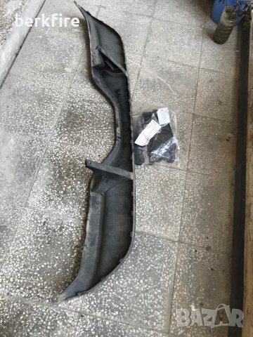 Задна броня - долната част на Mercedes A Klass W176 2011-2014г, снимка 3 - Части - 36967735