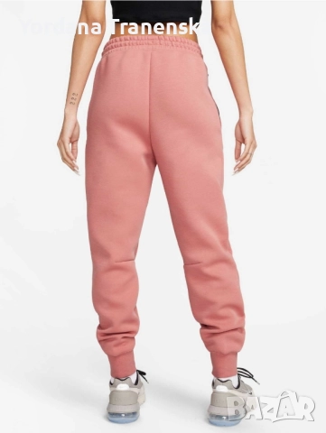 Дамско долнище Nike, снимка 2 - Спортни екипи - 52247025