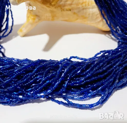 Винтидж ръчно изработено колие с множество нишки кобалтово сини стъклени мъниста., снимка 3 - Колиета, медальони, синджири - 49230209