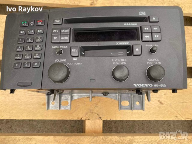 Volvo V70, Радио, снимка 2 - Части - 42895175