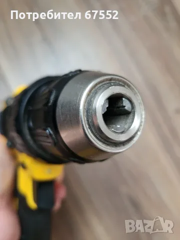 Dewalt DCD778 безчетков винтоверт с ударна функция. Само тяло., снимка 5 - Винтоверти - 56178957