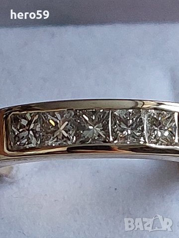 Прекрасен златен 18к дамски пръстен с пет брилянта тотал един карат , снимка 3 - Пръстени - 42922974