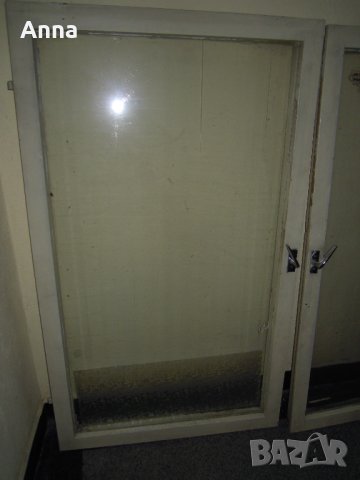 Два прозореца стъклопакет с дървени рамки външни размери 80/137 и 83/141 см, снимка 2 - Дограми - 38081614