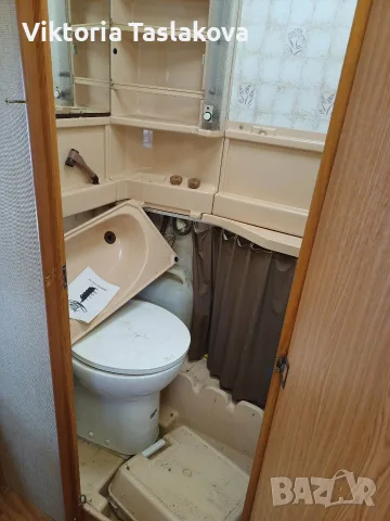 Караванa Hymer-Eriba nova , снимка 9 - Каравани и кемпери - 55816052