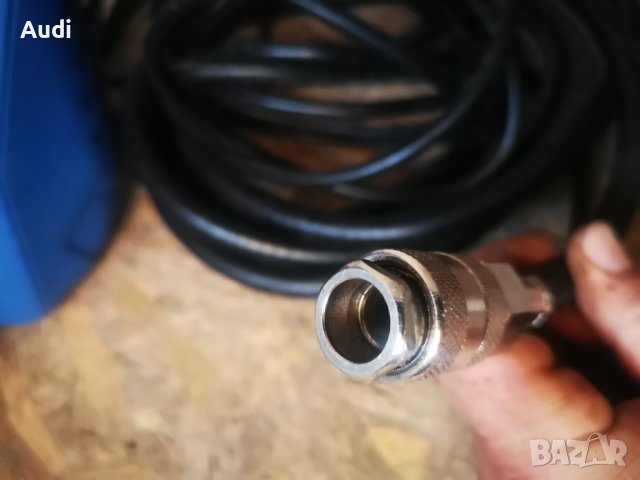 Компактен лесно преносим компресор за автомобил Scheppach 1.1kW 8bar Max 3750об./мин. 1.5Н/P Дебит 1, снимка 4 - Аксесоари и консумативи - 37347691